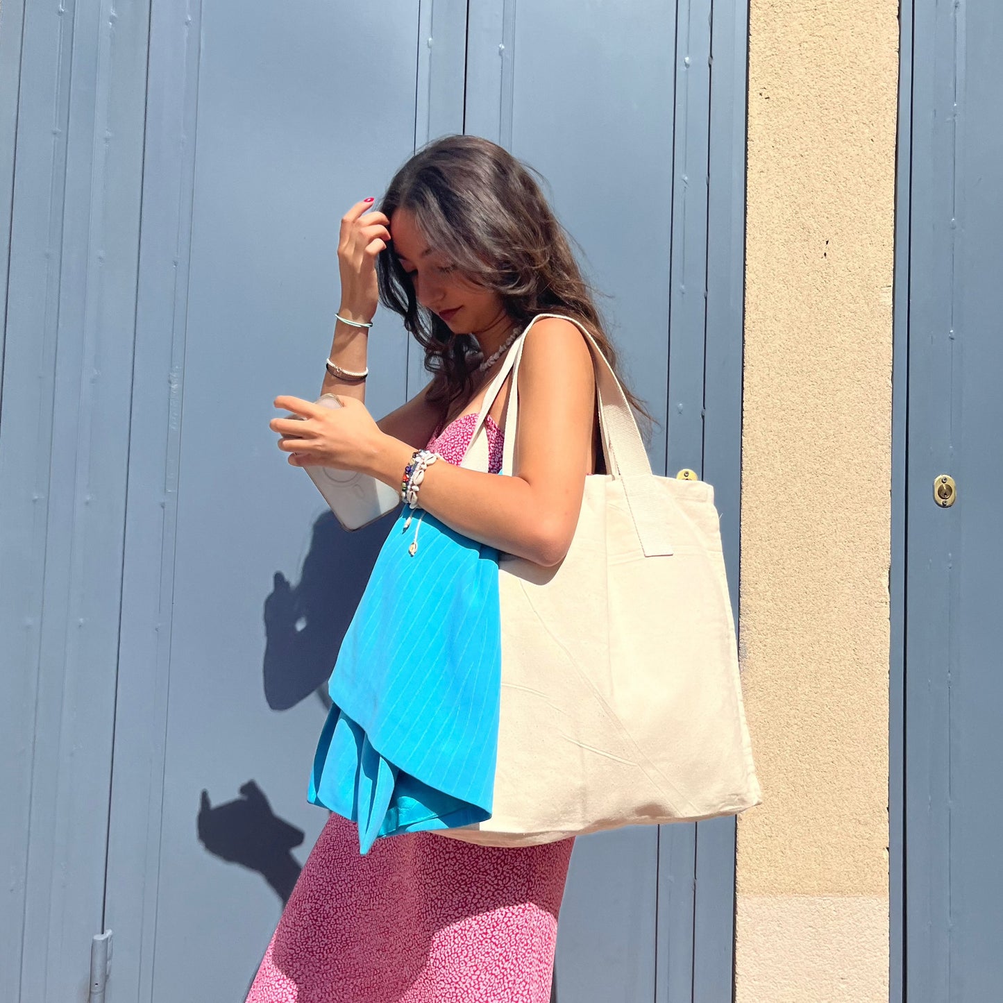 Customized uni bag